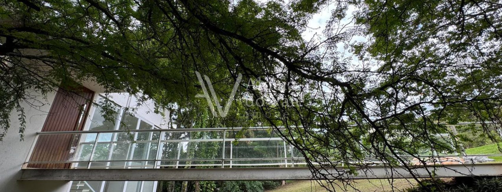 03b7dd98-e6ac-499b-938b-bf170b828775