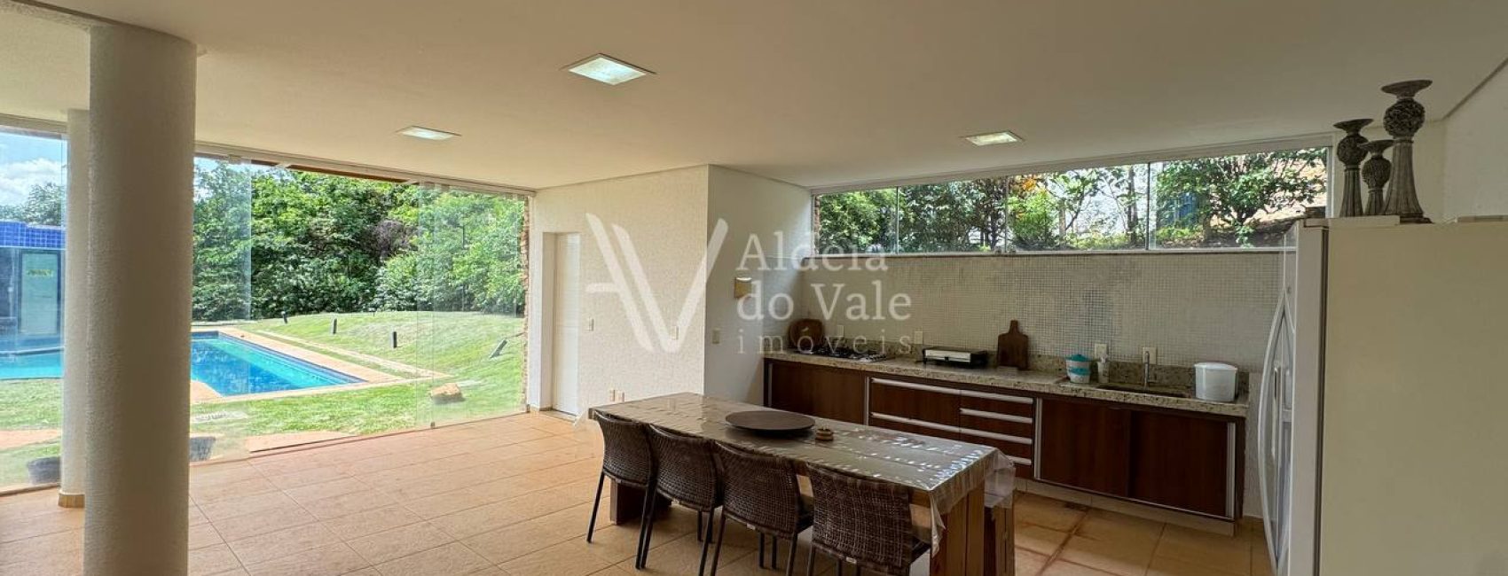 30dcaf9d-f76d-4a40-b1b7-00c4c3caf6d8