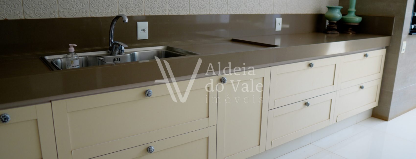 Aldeia Aurea Com Logo-35