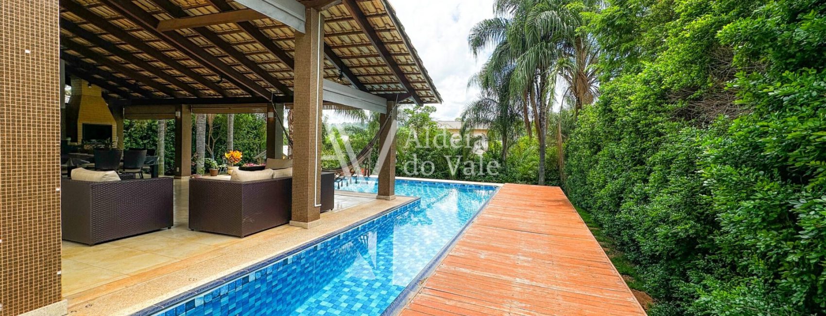 Aldeia-do-Vale-Casa-02-03-scaled-1920x822