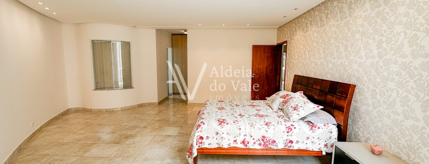 Aldeia do Vale Casa 02-24