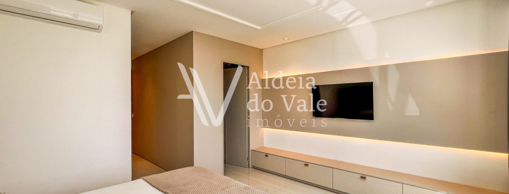 AldeiaDoValeImoveis-824-1920x822