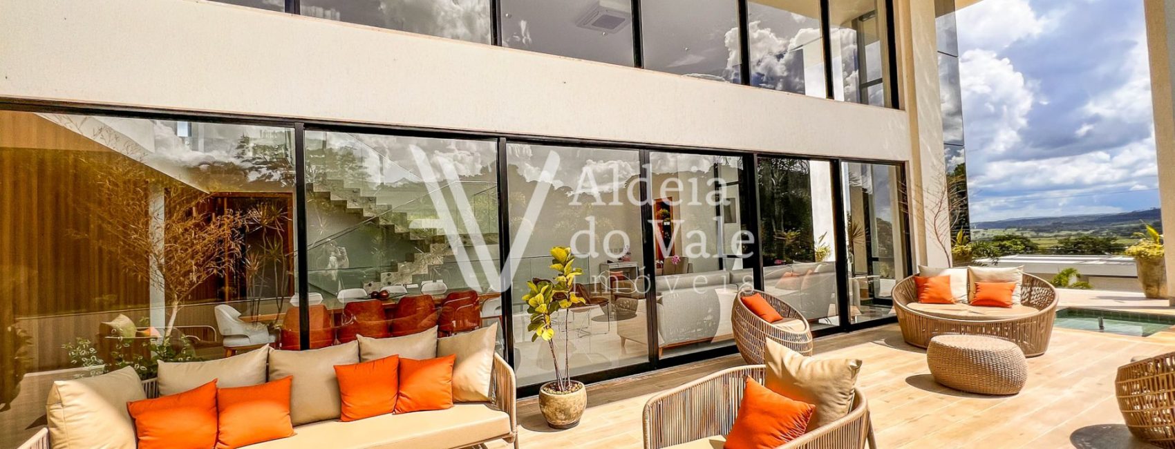 AldeiaDoValeImoveis-836-1920x822