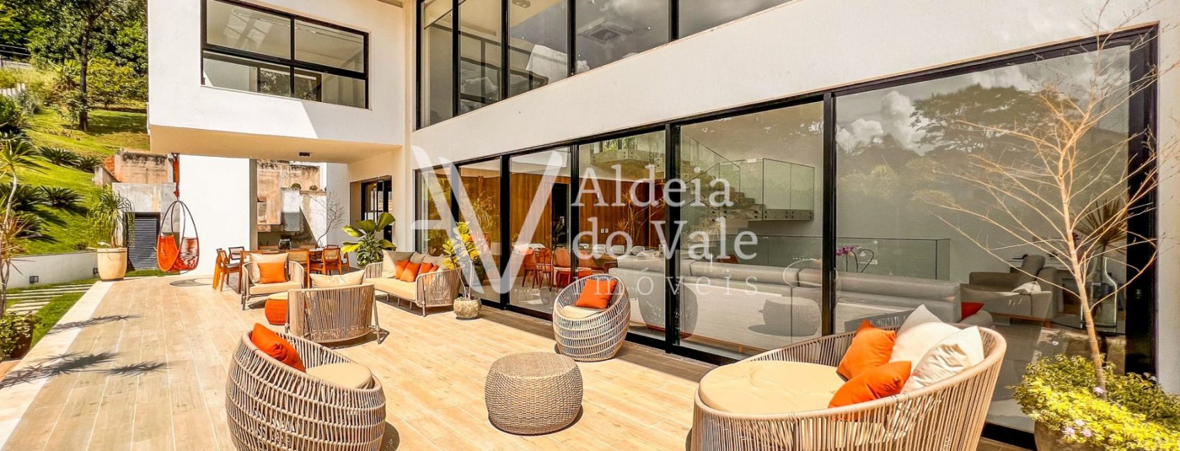 AldeiaDoValeImoveis-837-1920x822