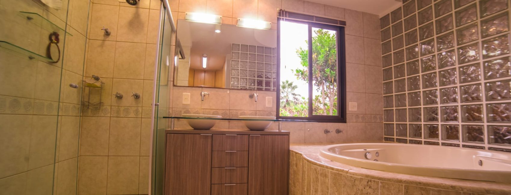 WhatsApp Image 2026-01-09 at 17.53.01 (1)