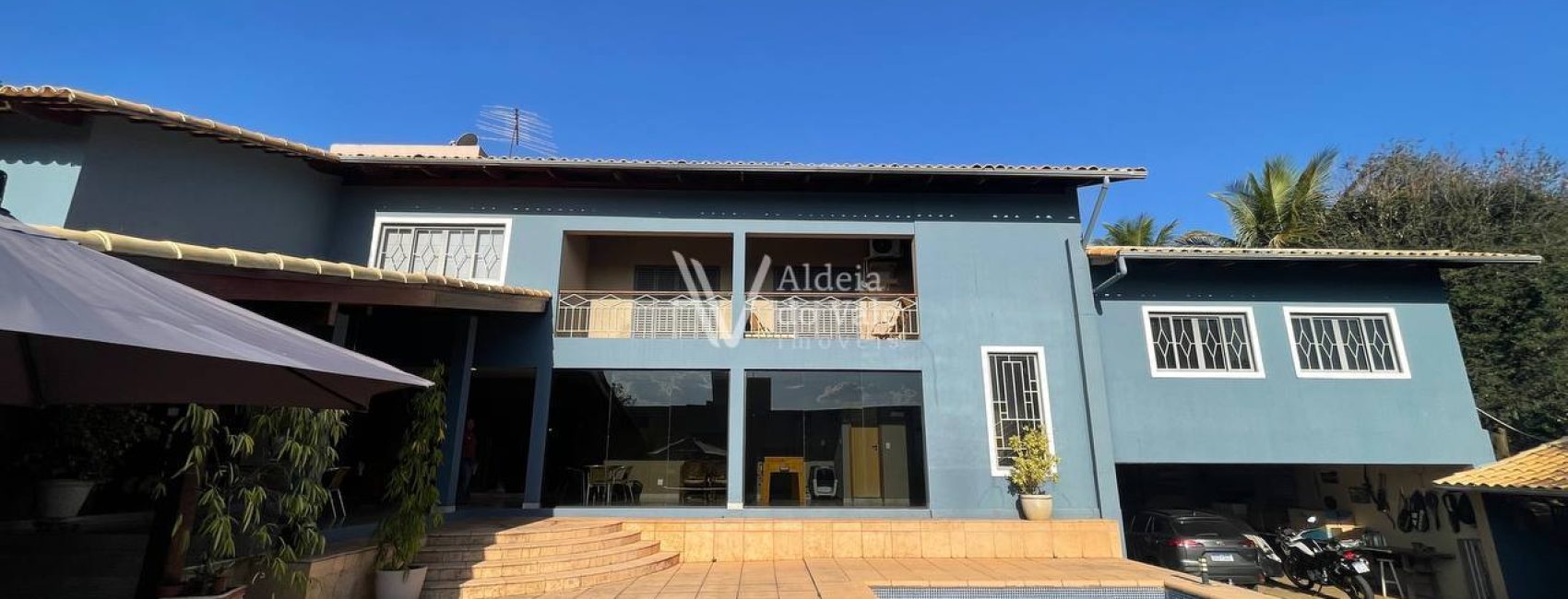 photo_4922840903236824094_y (1)