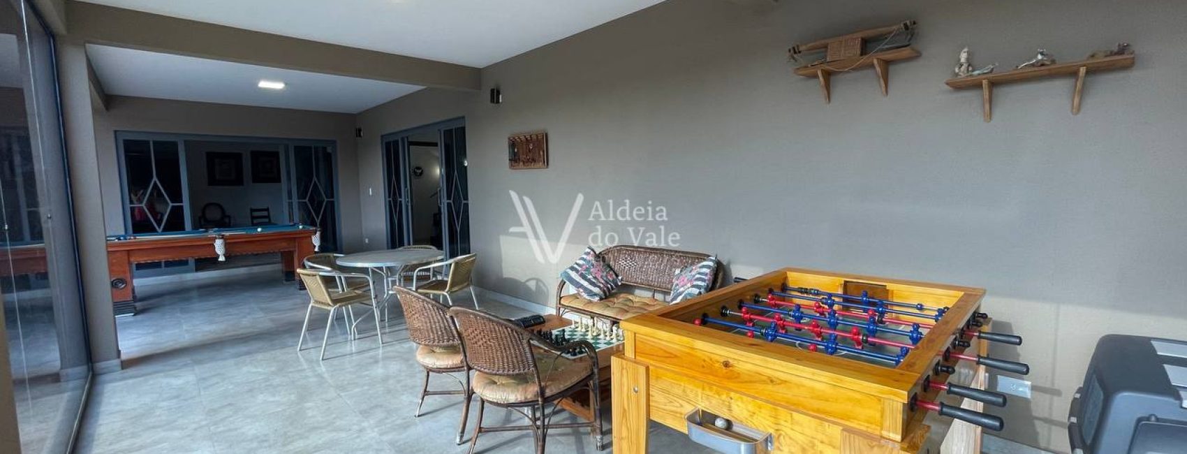 photo_4922840903236824100_y (1)