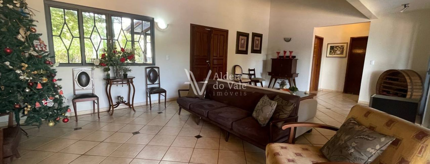 photo_4924704704294923399_y (1)