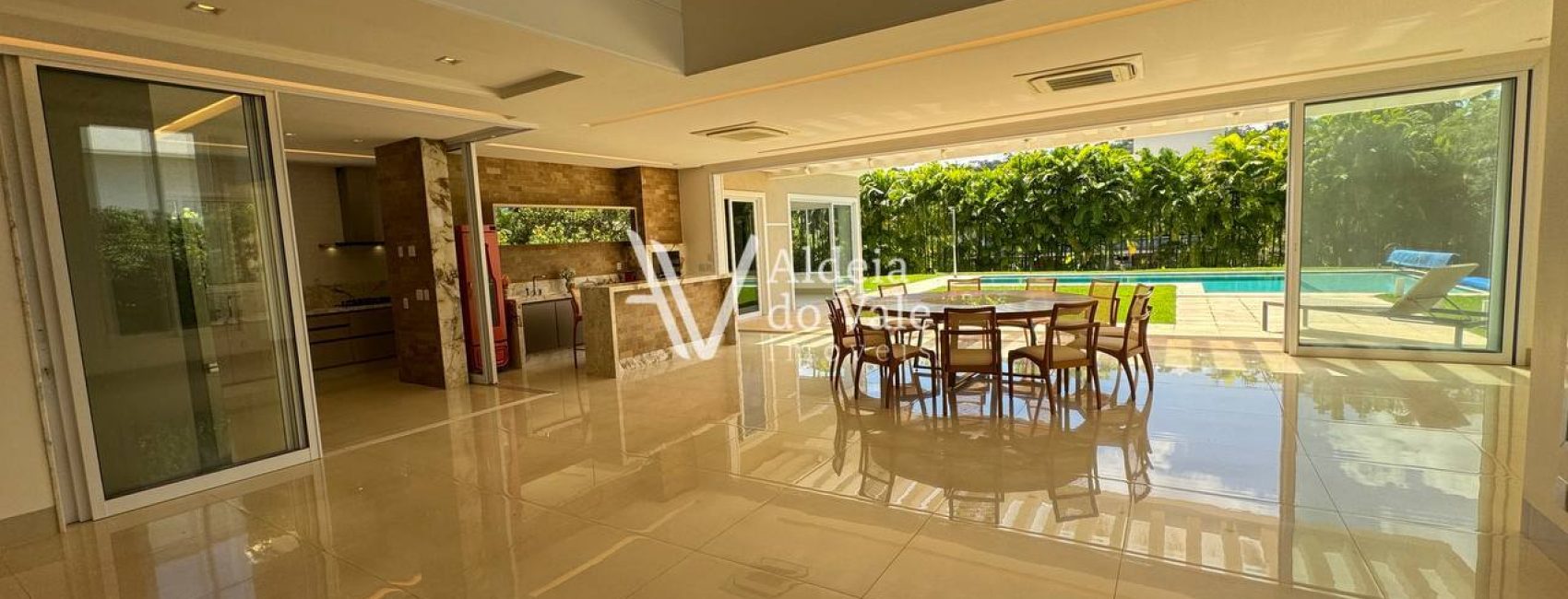 photo_4960946218159156501_y (1)